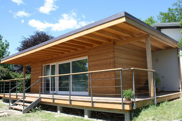 La prima casa parassita in Italia, a Lissago, Varese 
