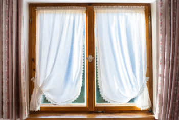 inquinamento in casa una finestra da aprire per ricambio aria