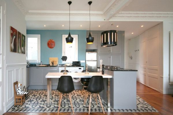 accostare pavimenti diversi per separare cucina e soggiorno