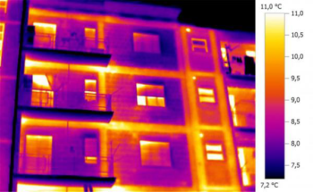 Perché solare il cassonetto delle tapparelle: immagine termografica della dispersione di calore di un immobile